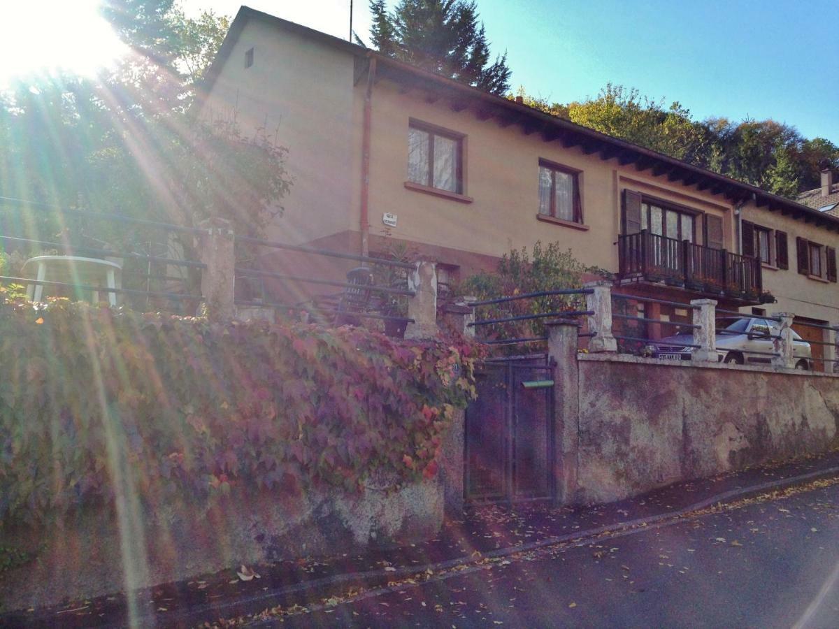 Chambres D'Hotes Et Gite Chez Martine Barr Ngoại thất bức ảnh